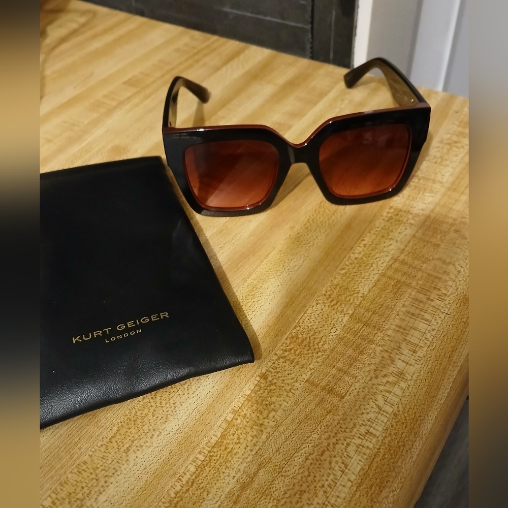 FIRE SALE FRIDAY!!! Kurt Geiger NWT Sunglasses With Soft Eye Case